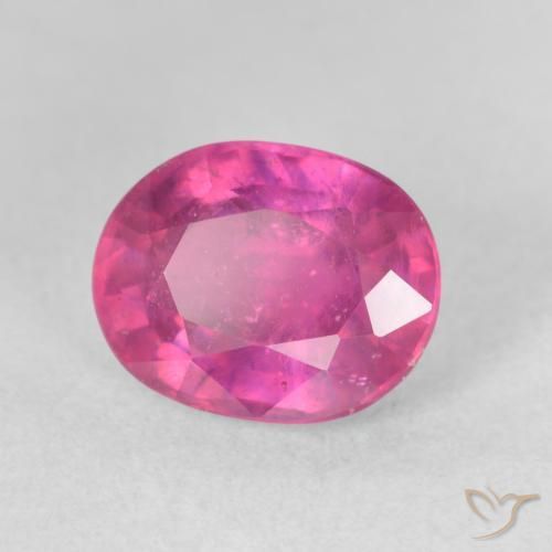 Rubino Magenta intenso naturale da 3.90 ct, Ovale, VS-SI