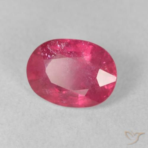 Rubino rosa magenta naturale da 1.78 ct, Ovale, VS-SI