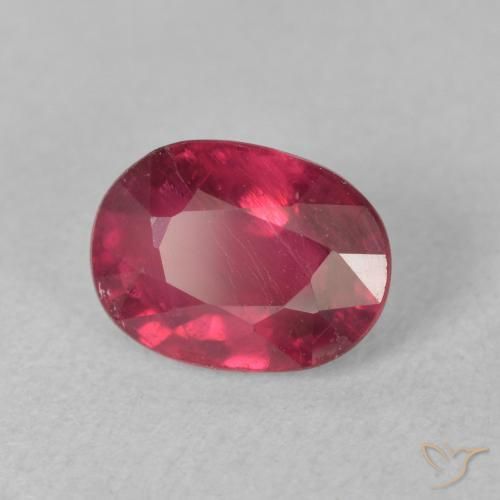 Rubino Medium Dark-Red naturale da 2.01 ct, Ovale, VS-SI