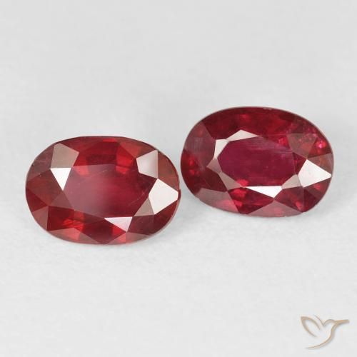 Gemme di Rubino Rosso scuro naturale da 2.34 ct, Ovale, VS