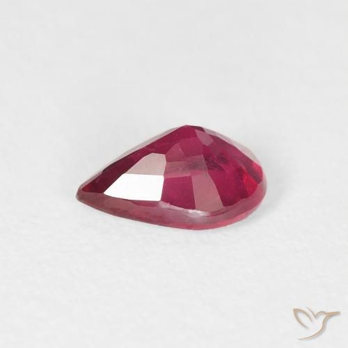 Rubino Rosso scuro naturale da 0.89 ct, Forma a pera, VS