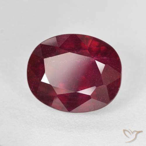 Rubino Rosso scuro naturale da 10.01 ct, Ovale, VS