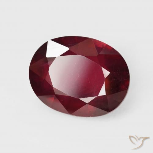 Rubino Rosso scuro naturale da 19.35 ct, Ovale, VS