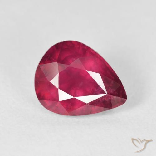 Rubino Rosso tendente al rosa naturale da 3.57 ct, Forma a pera, VS