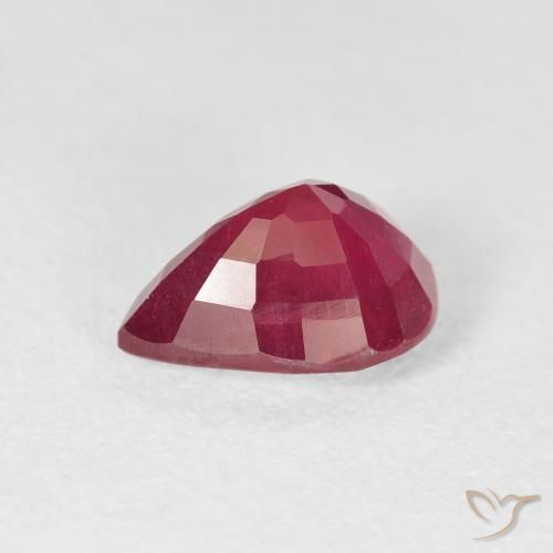 Rubino Cremisi Profondo naturale da 2.58 ct, Forma a pera, VS