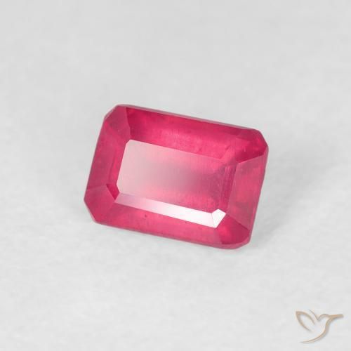 Rubino Rosso medio naturale da 0.82 ct, Ottagonale / Taglio smeraldo, VS
