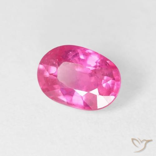 Rubino Magenta intenso naturale da 1.20 ct, Ovale, VS