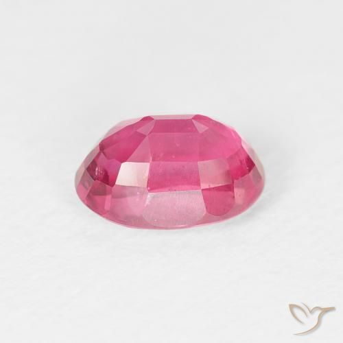 Rubino Magenta intenso naturale da 1.39 ct, Ovale, VS