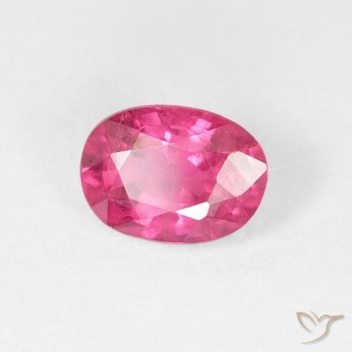 Rubino Magenta intenso naturale da 1.18 ct, Ovale, VS