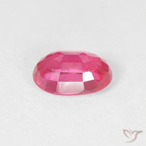 Rubino Magenta intenso naturale da 1.20 ct, Ovale, VS