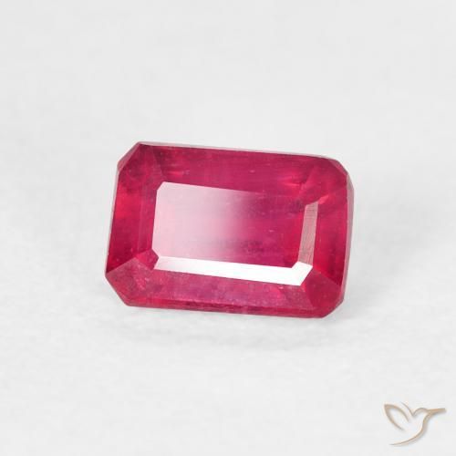 Rubino Rosso chiaro naturale da 1.03 ct, Ottagonale / Taglio smeraldo, VS