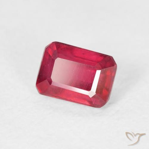 Rubino Rosso medio naturale da 0.97 ct, Ottagonale / Taglio smeraldo, VS