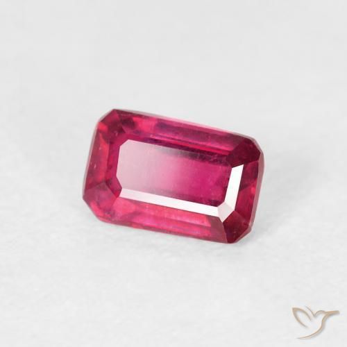 Rubino Rosso chiaro naturale da 0.69 ct, Ottagonale / Taglio smeraldo, VS