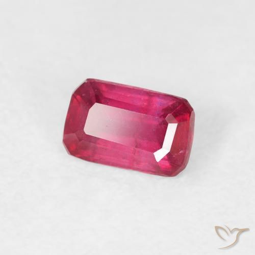 Rubino Rosso chiaro naturale da 0.67 ct, Ottagonale / Taglio smeraldo, VS