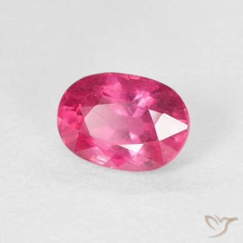 Rubino Magenta intenso naturale da 1.44 ct, Ovale, VS