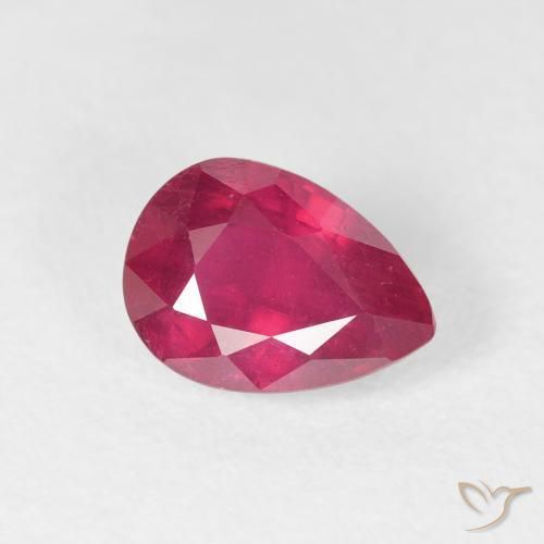 Rubino Medium Dark-Red naturale da 1.82 ct, Forma a pera, VS