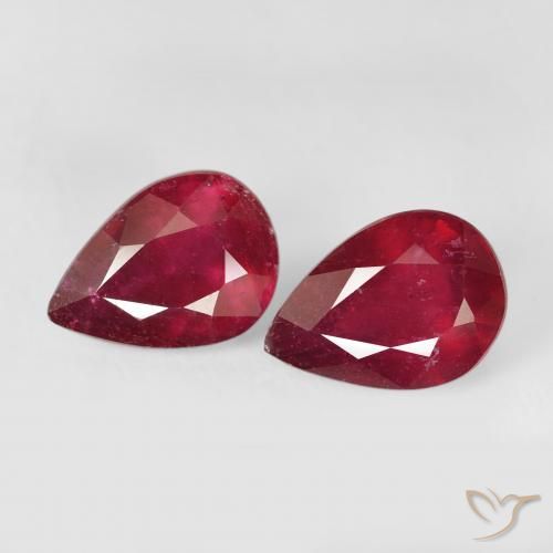 3.15ctw Naturale Rosso scuro Rubino, Forma a pera, VS-SI