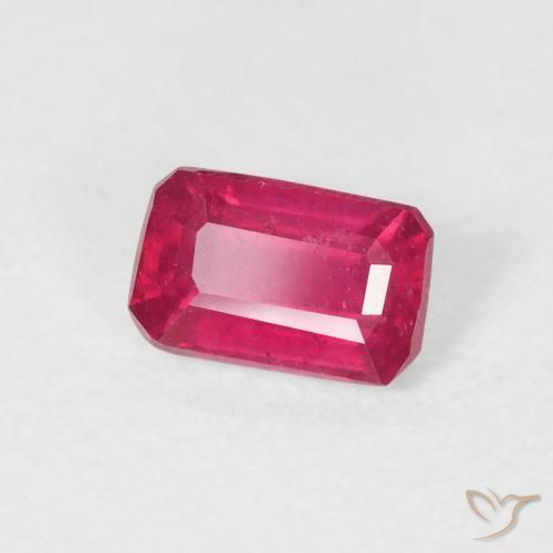 Rubino Rosso medio naturale da 0.82 ct, Ottagonale / Taglio smeraldo, VS