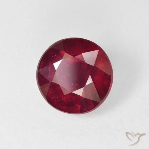 Rubino Rosso scuro naturale da 3.93 ct, Rotondo, VS