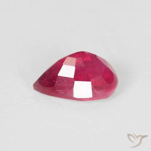 Rubino Cremisi Profondo naturale da 0.70 ct, Forma a pera, VS-SI