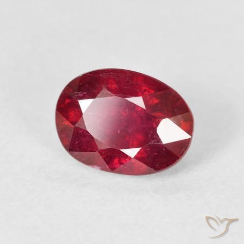 Rubino Rosso scuro naturale da 2.17 ct, Ovale, VS-SI