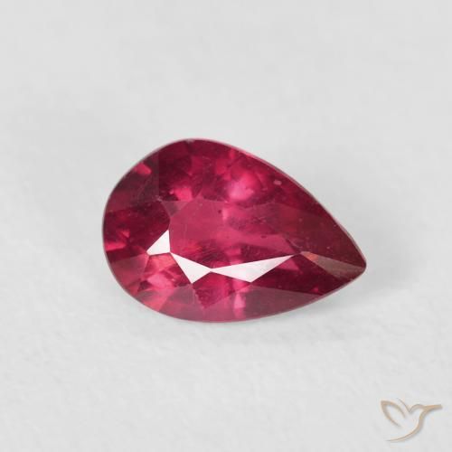 Rubino Sangue rosso naturale da 0.94 ct, Forma a pera, VS-SI