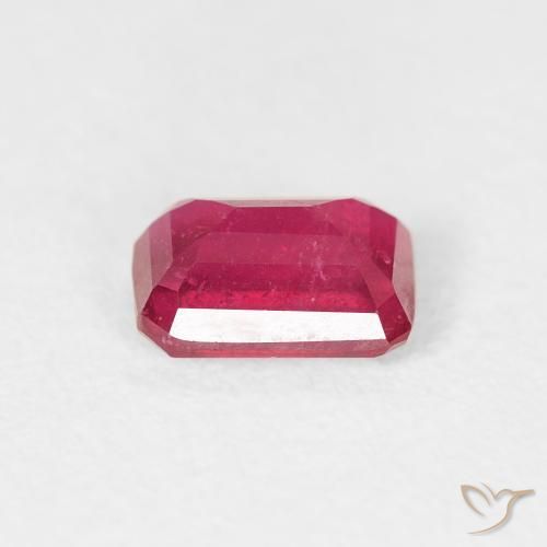 Rubino Rosso chiaro naturale da 0.84 ct, Ottagonale / Taglio smeraldo, VS