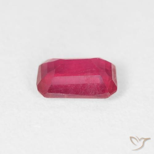 Rubino Rosso medio naturale da 0.77 ct, Ottagonale / Taglio smeraldo, VS