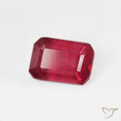 Rubino Cremisi Profondo naturale da 0.84 ct, Ottagonale / Taglio smeraldo, VS