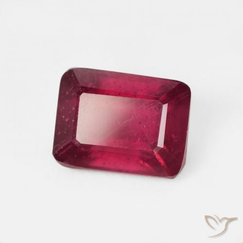 Rubino Sangue rosso naturale da 2.82 ct, Ottagonale / Taglio smeraldo, VS