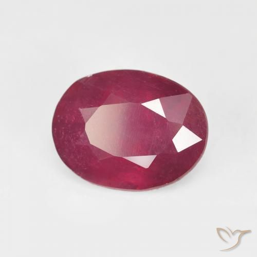 Rubino Rosso scuro naturale da 3.84 ct, Ovale, VS