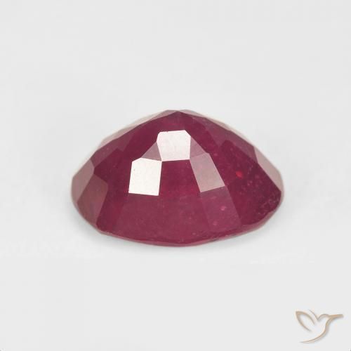 Rubino Rosso scuro naturale da 3.84 ct, Ovale, VS