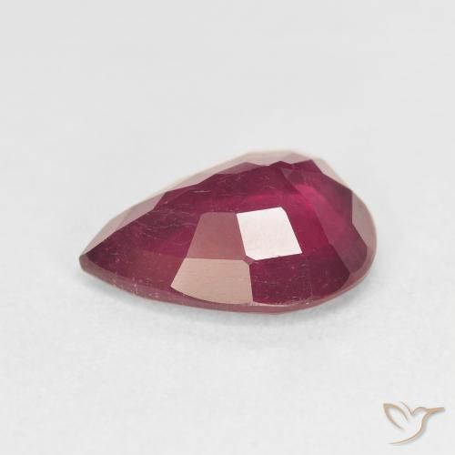 Rubino Rosso scuro naturale da 4.11 ct, Forma a pera, VS