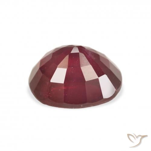 Rubino Rosso scuro naturale da 4.33 ct, Ovale, VS