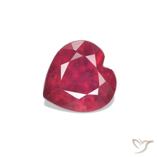 Rubino Sangue rosso naturale da 0.63 ct, Cuore, VS