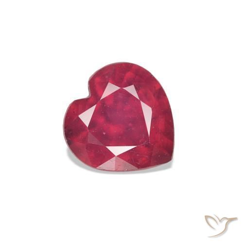 Rubino Sangue rosso naturale da 0.63 ct, Cuore, VS