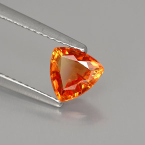 Zaffiro naturale arancione da 0,88 ct, trillion, VS