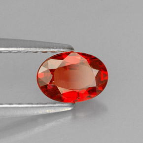 Zaffiro naturale arancione da 0,60 ct, taglio ovale, VS