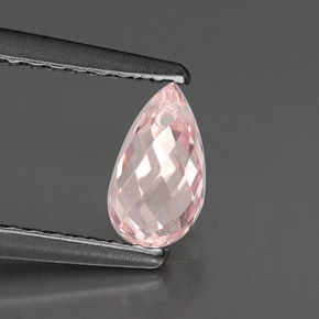 Zaffiro naturale rosa da 0,77 ct, briolette, VS