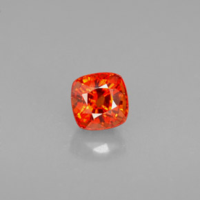 Zaffiro naturale arancione da 0,67 ct, taglio a cuscino, VS