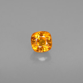 Zaffiro naturale arancione da 0,61 ct, taglio a cuscino, VS
