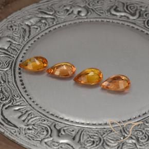 Gemme di Zaffiro Arancione scuro naturale da 2.89 ct, Forma a pera, VVS-VS