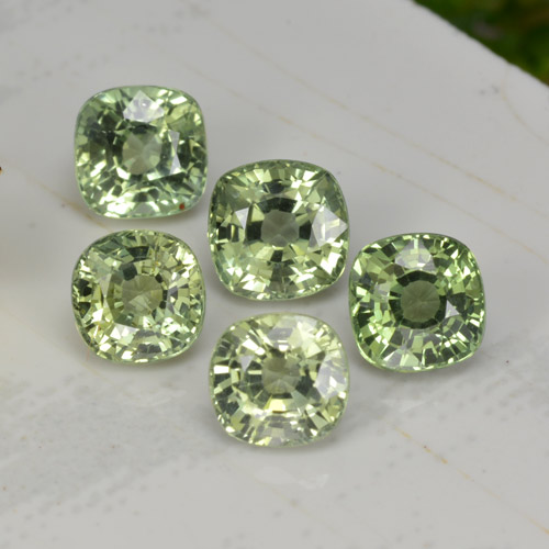 Zaffiro naturale verde da 2,70 ct, taglio a cuscino, VVS-VS