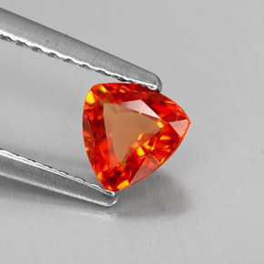Zaffiro naturale arancione da 0,65 ct, trillion, VVS-VS