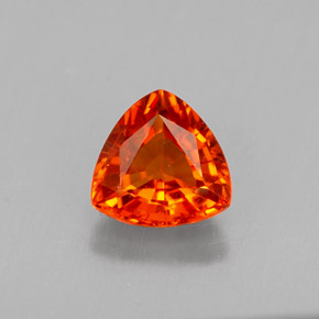 Zaffiro naturale arancione da 0,78 ct, trillion, VVS-VS