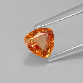 Zaffiro naturale arancione da 0,77 ct, trillion, VVS-VS