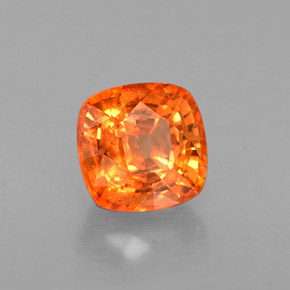 Zaffiro naturale arancione da 0,88 ct, taglio a cuscino, VS
