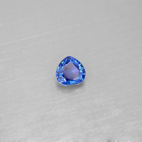 Zaffiro naturale blu da 0,43 ct, a forma di cuore, VS
