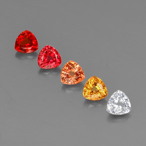 Zaffiro naturale multicolore da  ct, trillion, VVS-VS