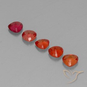Gemme di Zaffiro Rosso cremisi brillante naturale da 1.77 ct, Taglio trillion, VVS-VS